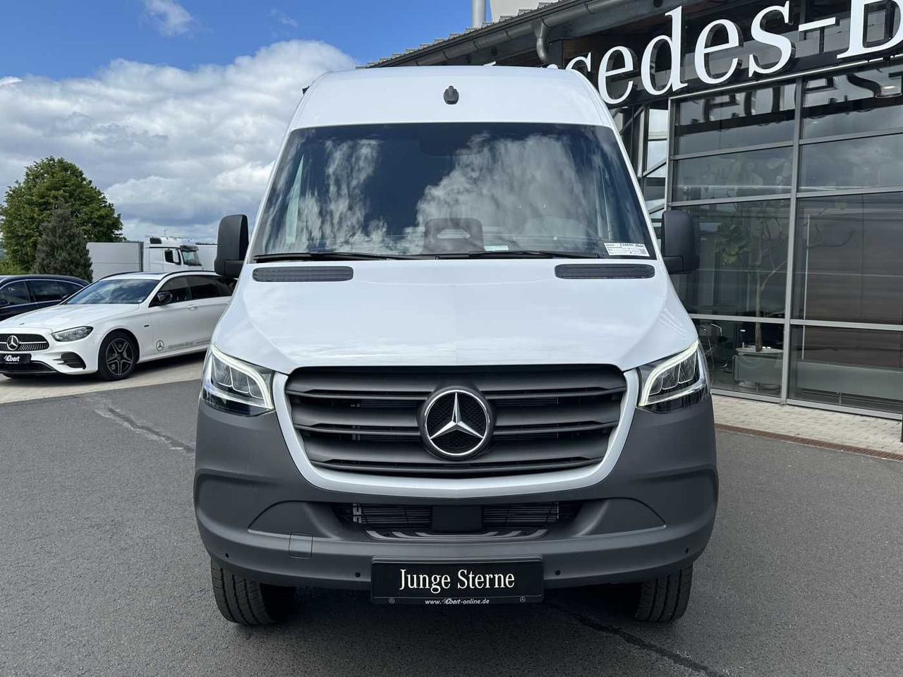 Mercedes-Benz Sprinter 319 CDI 4x4 4325 Kamera LED SHZ MBUX - Furgão: foto 2 Mercedes-Benz Sprinter 319 CDI 4x4 4325 Kamera LED SHZ MBUX - Furgão: foto 2