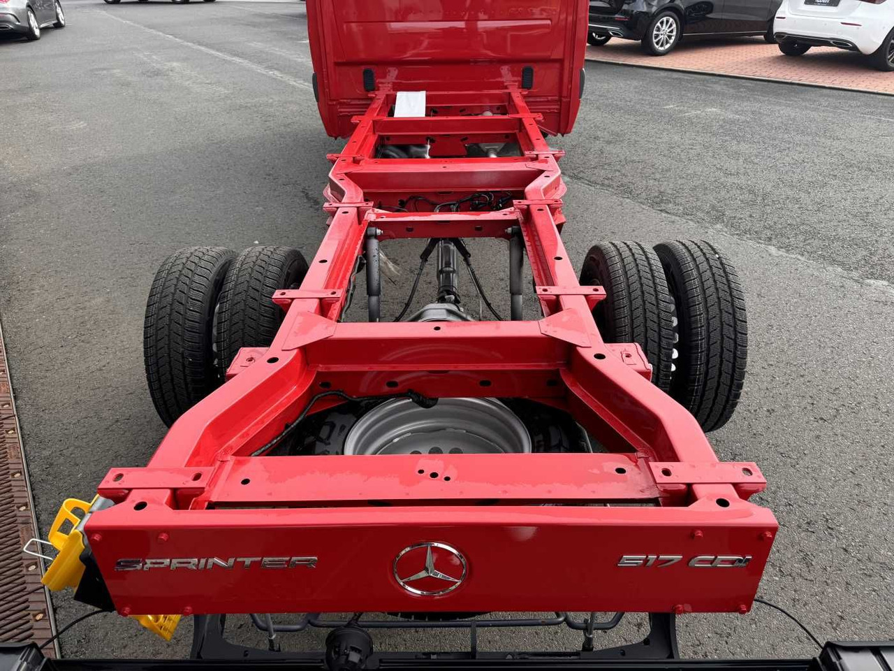 Caminhão chassi Mercedes-Benz Sprinter 517 CDI 4325 Fahrgestell AHK3,5 5.500kg: foto 7 Caminhão chassi Mercedes-Benz Sprinter 517 CDI 4325 Fahrgestell AHK3,5 5.500kg: foto 7