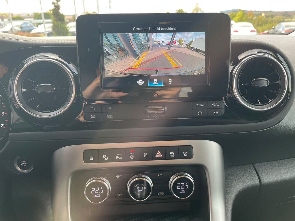 Automóvel Mercedes-Benz T 180 Power Plus Autom Kamera AHK LED MBUX: foto 17