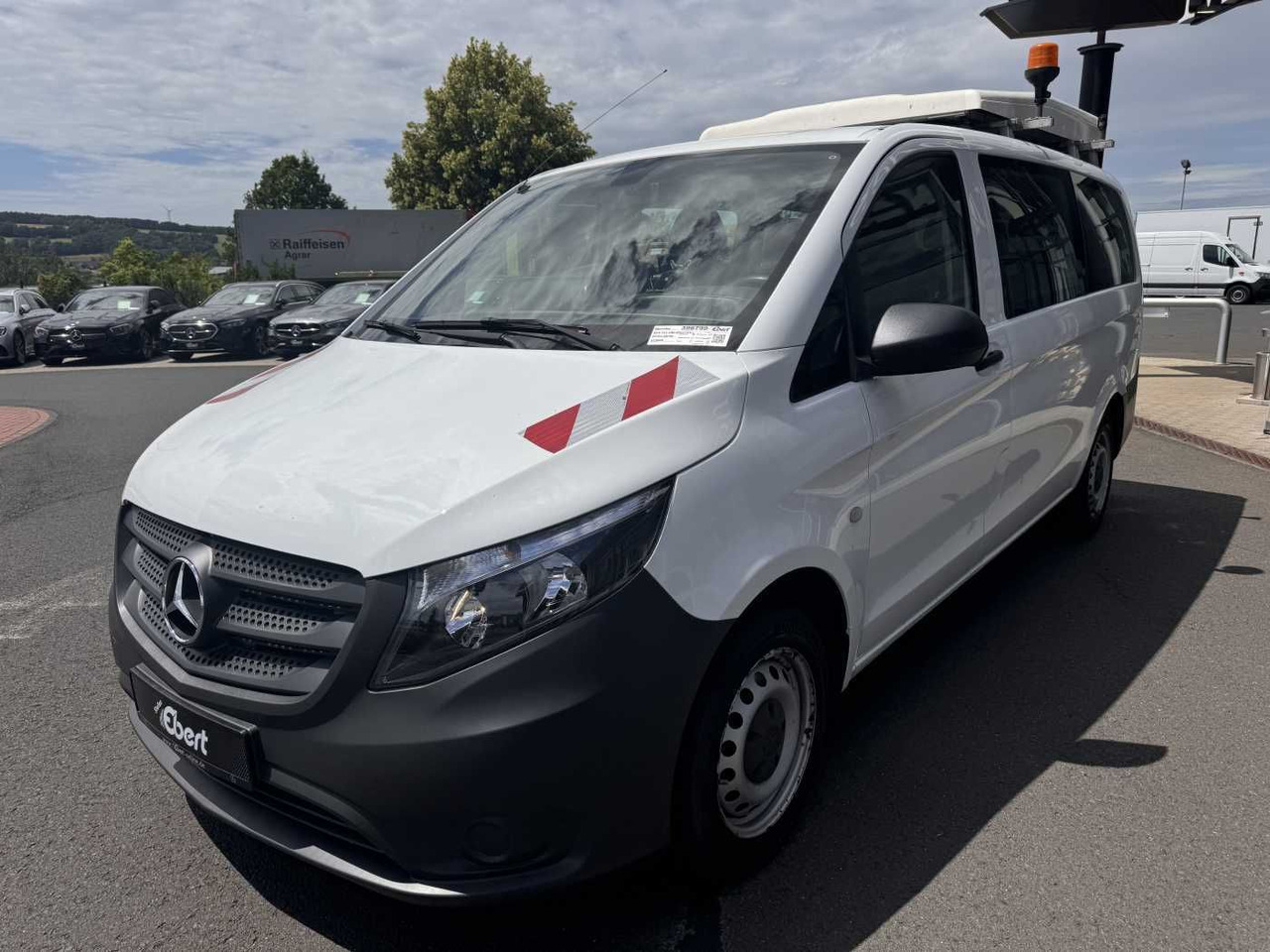 Mercedes-Benz Vito 111 CDI Tourer Begleitfahrzeug BF3+ / WVZ - Furgão compacto: foto 5 Mercedes-Benz Vito 111 CDI Tourer Begleitfahrzeug BF3+ / WVZ - Furgão compacto: foto 5