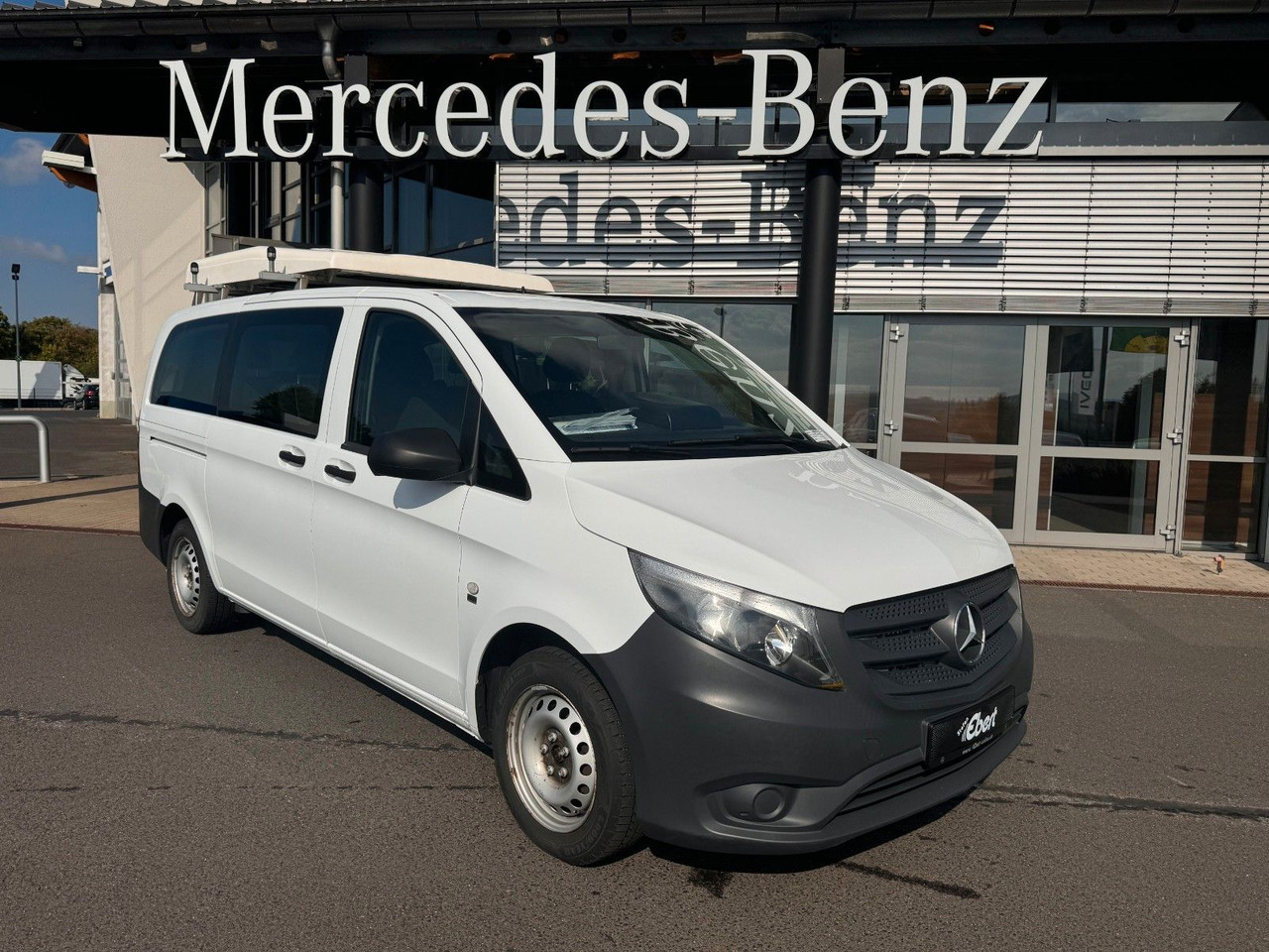Mercedes-Benz Vito 111 CDI Tourer Begleitfahrzeug BF3+ / WVZ - Furgão de passageiros: foto 1 Mercedes-Benz Vito 111 CDI Tourer Begleitfahrzeug BF3+ / WVZ - Furgão de passageiros: foto 1