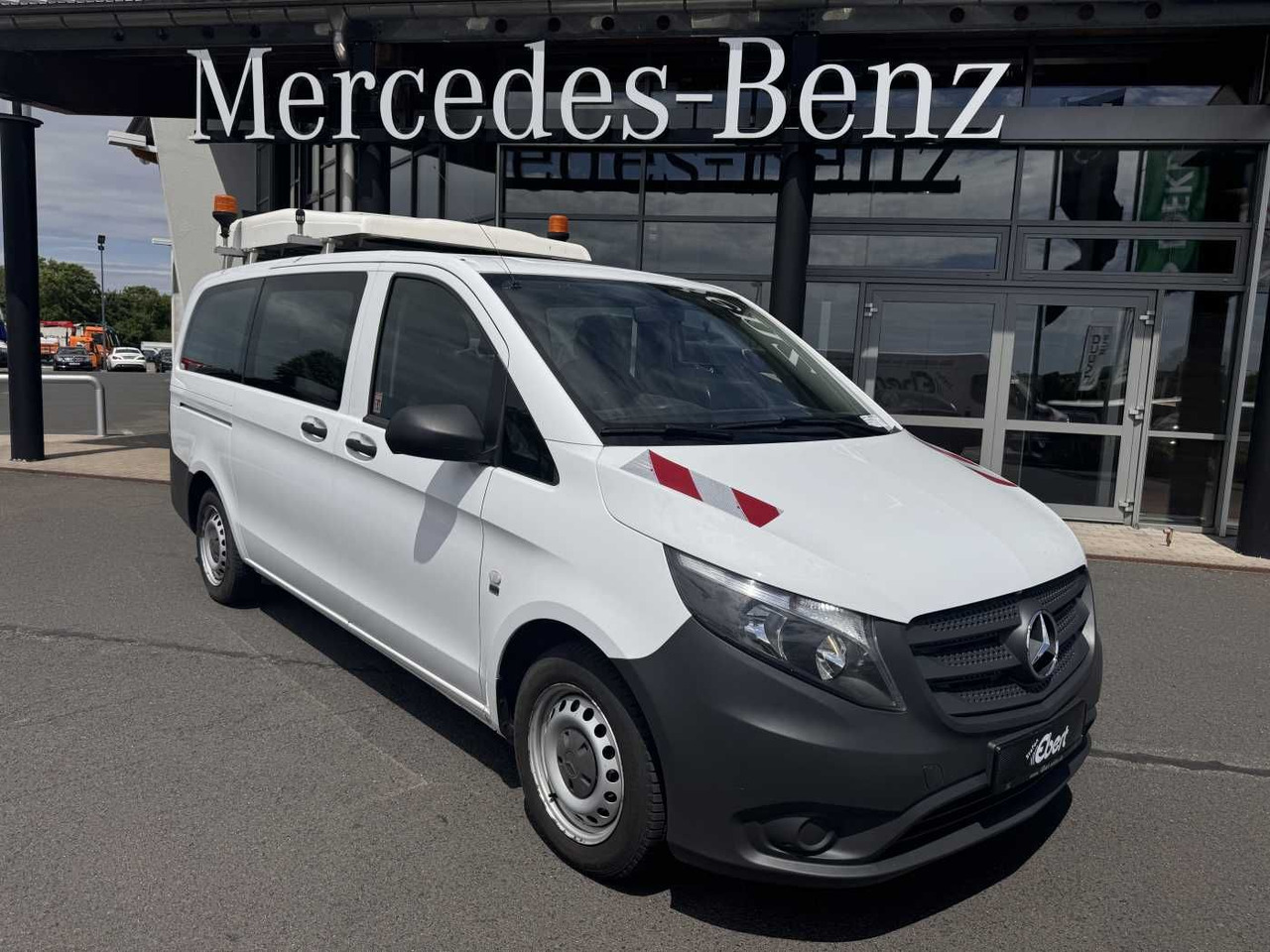 Mercedes-Benz Vito 111 CDI Tourer Begleitfahrzeug BF3+ / WVZ - Furgão de passageiros: foto 2 Mercedes-Benz Vito 111 CDI Tourer Begleitfahrzeug BF3+ / WVZ - Furgão de passageiros: foto 2