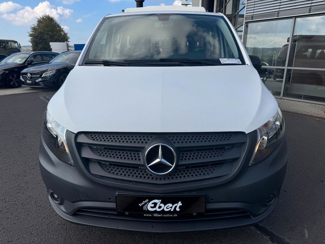 Mercedes-Benz Vito 114 CDI Tourer Begleitfahrzeug BF3+ / WVZ - Furgão de passageiros: foto 2 Mercedes-Benz Vito 114 CDI Tourer Begleitfahrzeug BF3+ / WVZ - Furgão de passageiros: foto 2