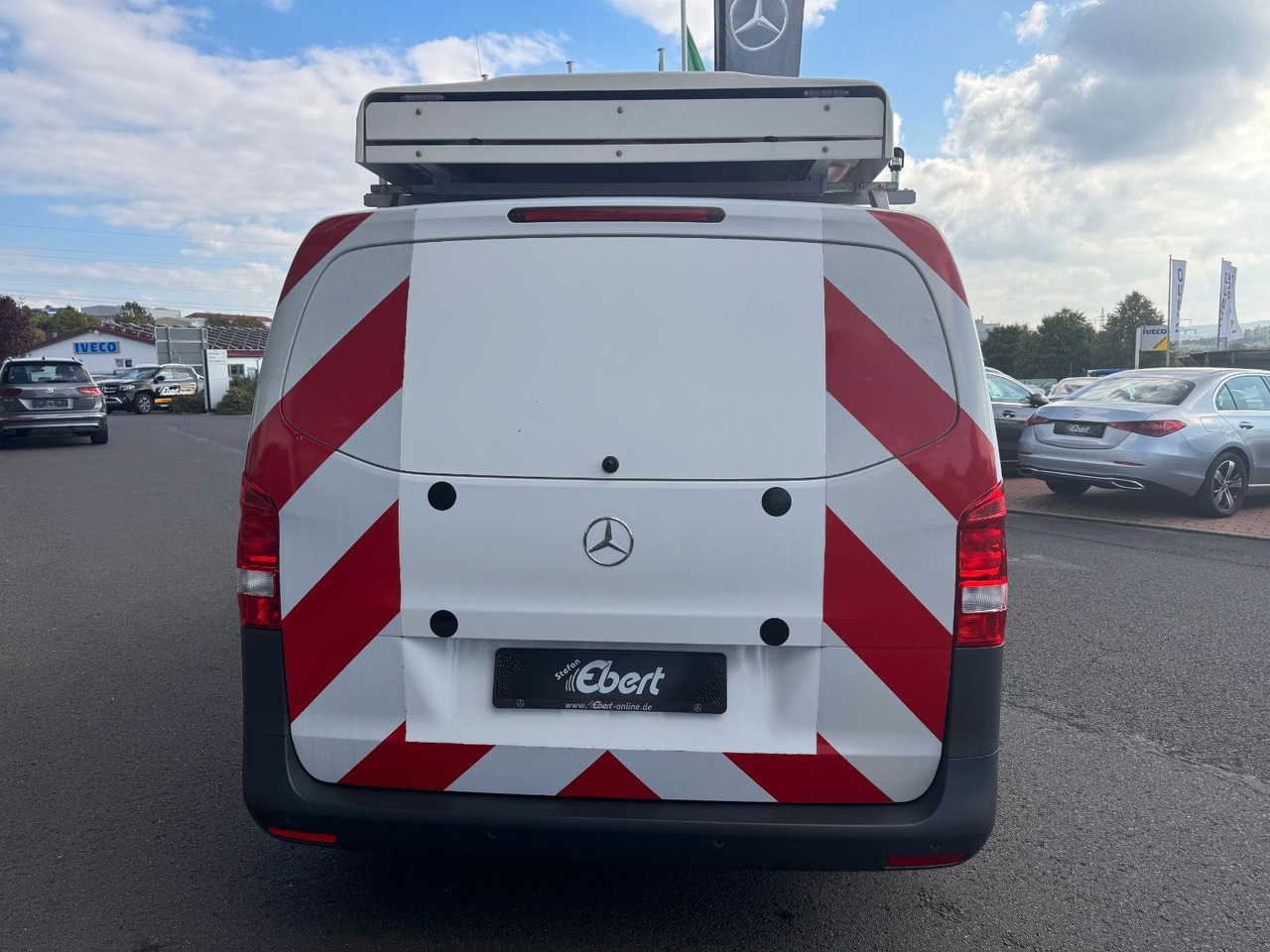 Mercedes-Benz Vito 114 CDI Tourer Begleitfahrzeug BF3+ / WVZ - Furgão de passageiros: foto 5 Mercedes-Benz Vito 114 CDI Tourer Begleitfahrzeug BF3+ / WVZ - Furgão de passageiros: foto 5