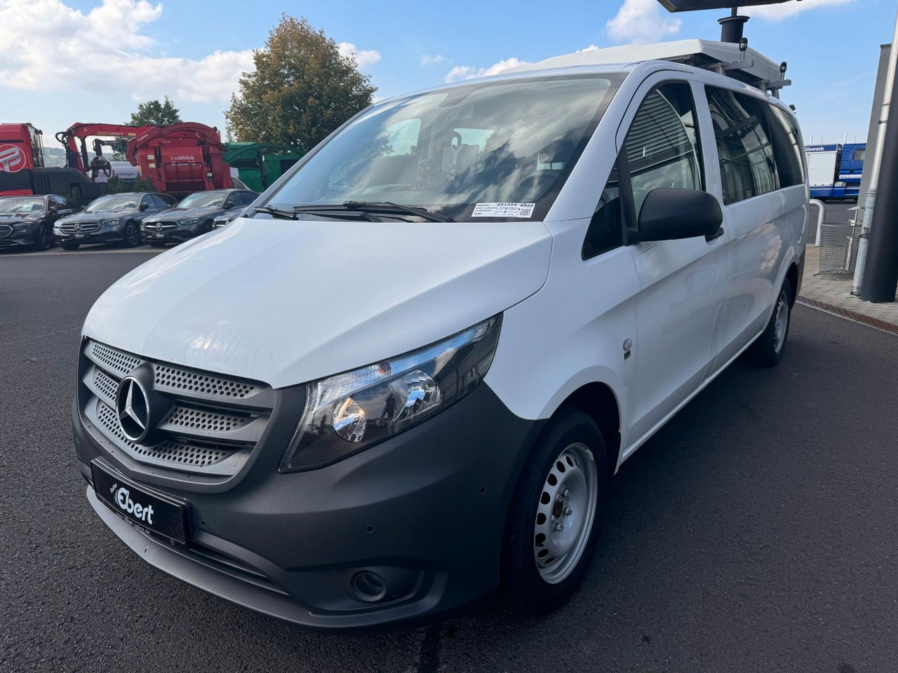 Mercedes-Benz Vito 114 CDI Tourer Begleitfahrzeug BF3+ / WVZ - Furgão: foto 3 Mercedes-Benz Vito 114 CDI Tourer Begleitfahrzeug BF3+ / WVZ - Furgão: foto 3