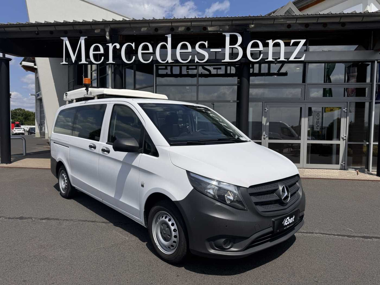 Mercedes-Benz Vito 114 CDI Tourer Begleitfahrzeug BF3+ / WVZ - Furgão de passageiros: foto 2 Mercedes-Benz Vito 114 CDI Tourer Begleitfahrzeug BF3+ / WVZ - Furgão de passageiros: foto 2