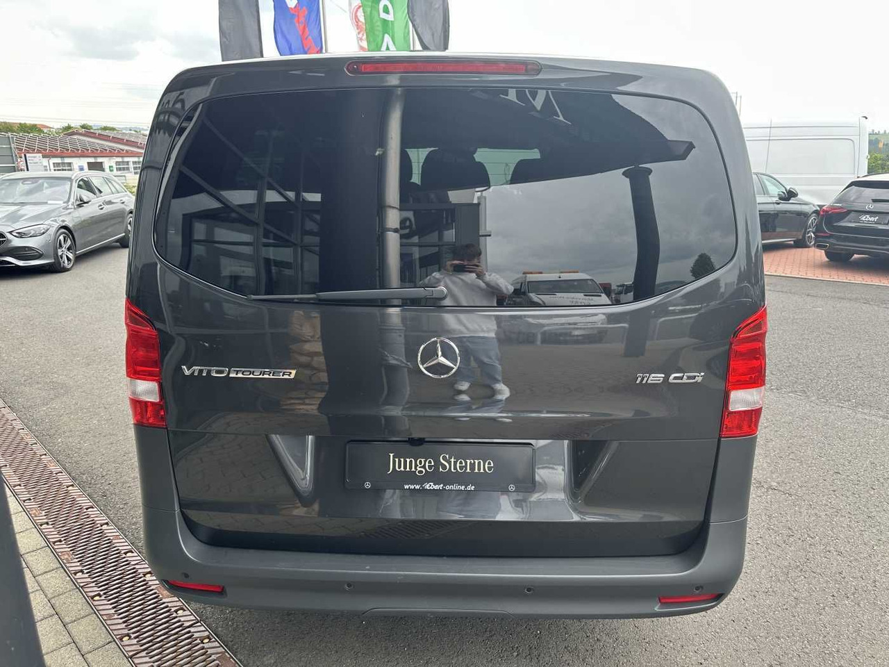 Mercedes-Benz Vito 116 CDI Tourer 3430 9G 2xKlima Kamera - Automóvel: foto 5 Mercedes-Benz Vito 116 CDI Tourer 3430 9G 2xKlima Kamera - Automóvel: foto 5
