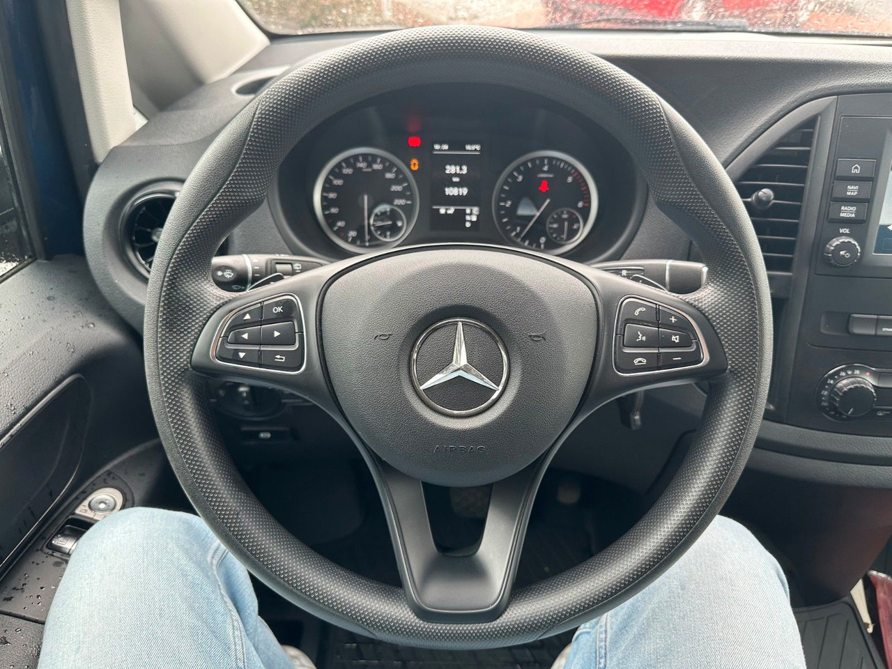Locação de  Mercedes-Benz Vito 119 CDI Tourer 3200 Klima AHK Tempomat Mercedes-Benz Vito 119 CDI Tourer 3200 Klima AHK Tempomat: foto 9
