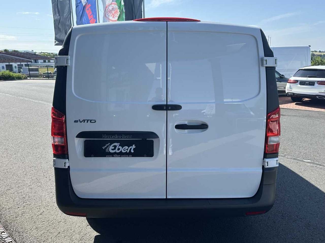 Mercedes-Benz eVito 112 Klima Kamera Navi SHZ Tempomat - Furgão compacto, Carrinha elétrica: foto 5 Mercedes-Benz eVito 112 Klima Kamera Navi SHZ Tempomat - Furgão compacto, Carrinha elétrica: foto 5