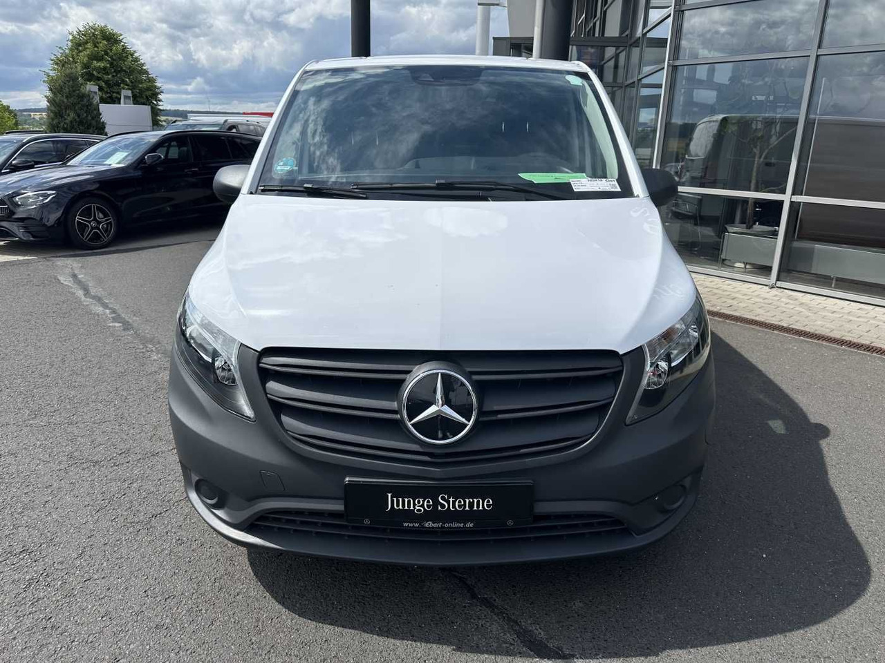 Mercedes-Benz eVito 112 Klima Kamera Navi SHZ Tempomat - Furgão compacto, Carrinha elétrica: foto 2 Mercedes-Benz eVito 112 Klima Kamera Navi SHZ Tempomat - Furgão compacto, Carrinha elétrica: foto 2
