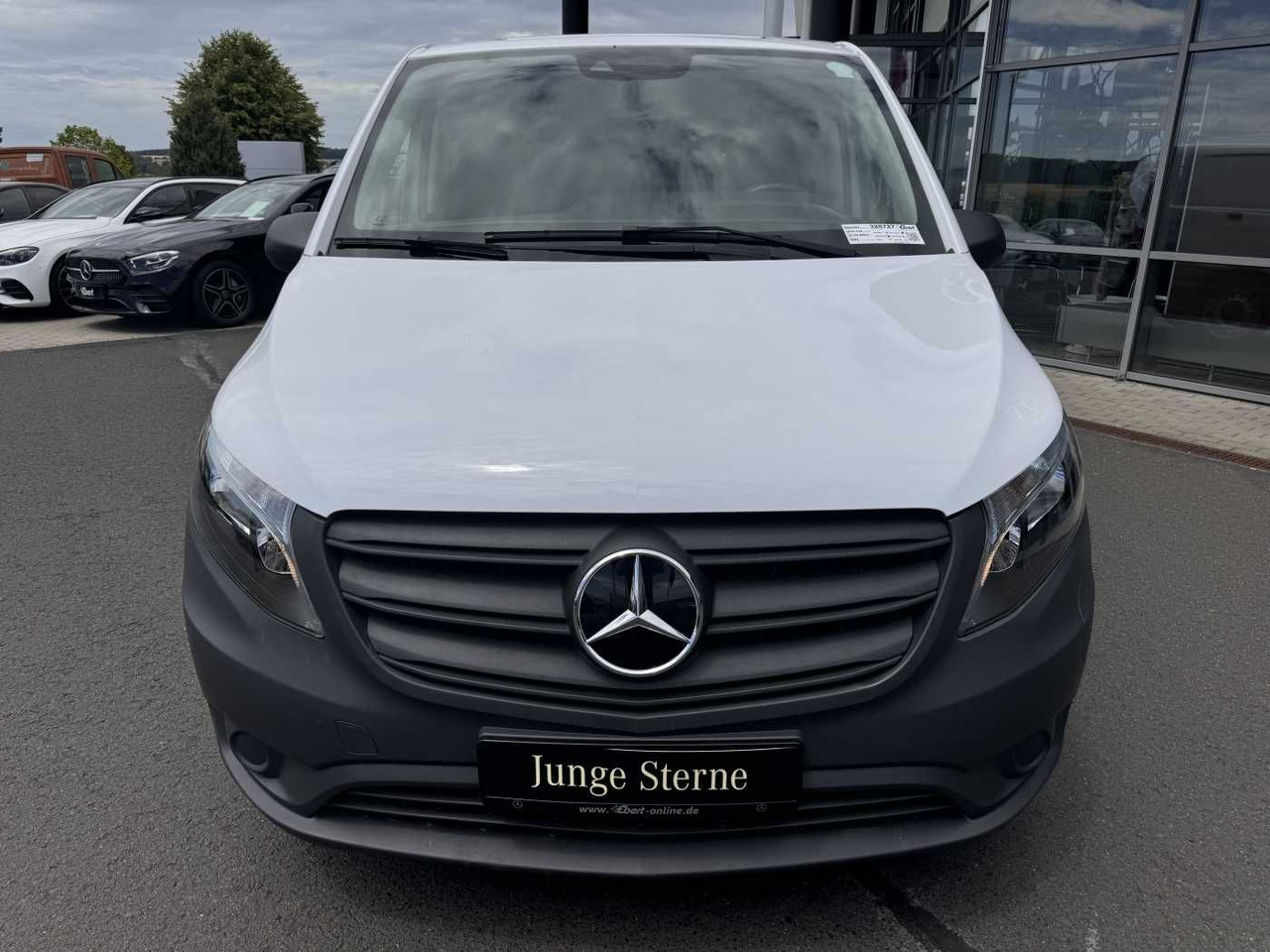 Mercedes-Benz eVito 112 Klima Kamera Navi SHZ Tempomat - Furgão compacto, Carrinha elétrica: foto 2 Mercedes-Benz eVito 112 Klima Kamera Navi SHZ Tempomat - Furgão compacto, Carrinha elétrica: foto 2