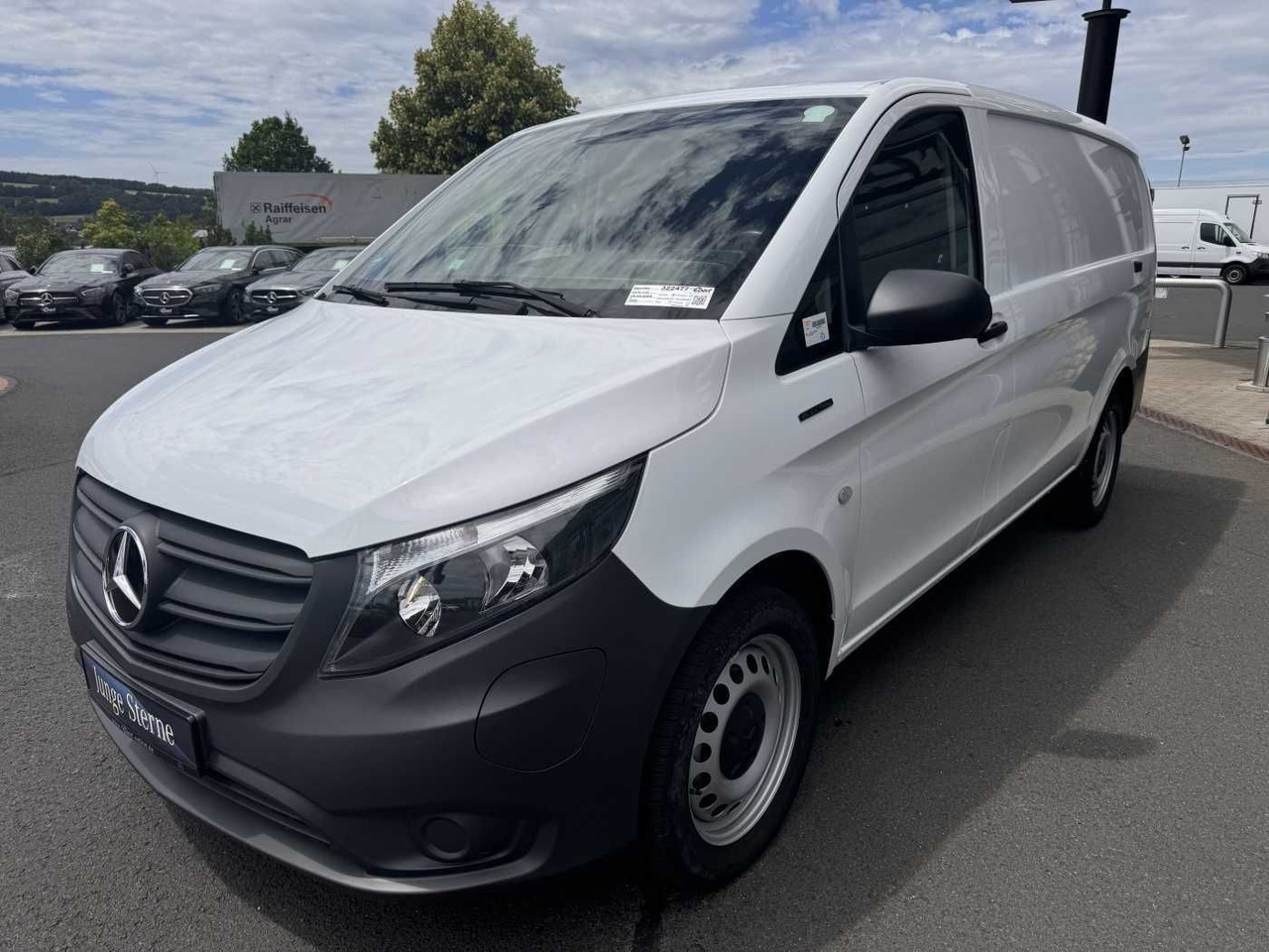 Mercedes-Benz eVito 112 Klima Kamera Navi SHZ Tempomat - Furgão compacto, Carrinha elétrica: foto 3 Mercedes-Benz eVito 112 Klima Kamera Navi SHZ Tempomat - Furgão compacto, Carrinha elétrica: foto 3