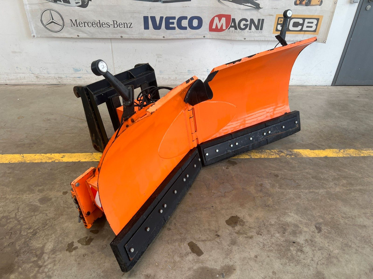 Pronar PU-1700 Schneeschild / 2011 / 1.930 mm - Lâmina limpa-neves: foto 3 Pronar PU-1700 Schneeschild / 2011 / 1.930 mm - Lâmina limpa-neves: foto 3