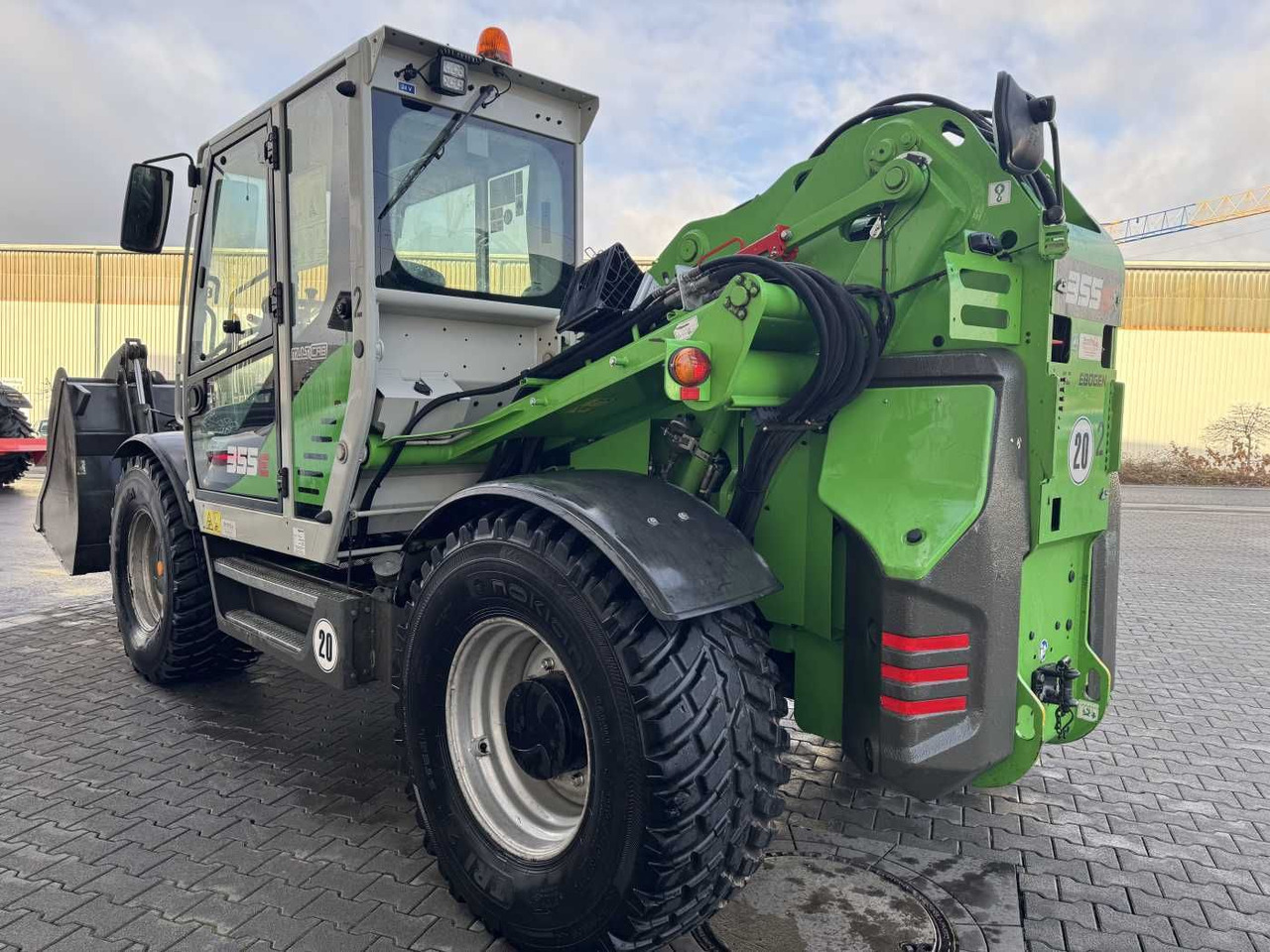 Sennebogen 355 E / Greifschaufel / nur 2.260h! - Carregadeira de rodas: foto 5 Sennebogen 355 E / Greifschaufel / nur 2.260h! - Carregadeira de rodas: foto 5