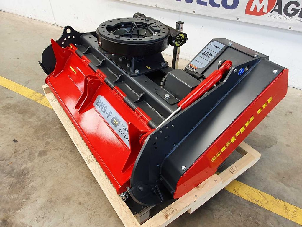 Seppi M. BMS-F 125 Forstmulcher 10-20t Drehmotor - Triturador florestal: foto 3 Seppi M. BMS-F 125 Forstmulcher 10-20t Drehmotor - Triturador florestal: foto 3