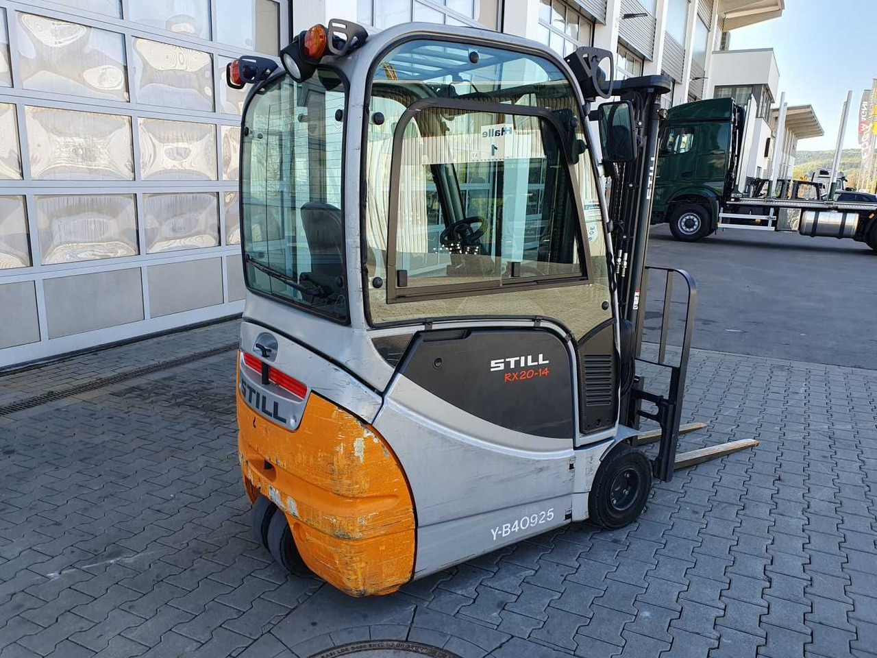 Still RX20-14 / 2023 / Triplex: 4.60m! / 2.604h / SS - Empilhadeira elétrica: foto 4 Still RX20-14 / 2023 / Triplex: 4.60m! / 2.604h / SS - Empilhadeira elétrica: foto 4