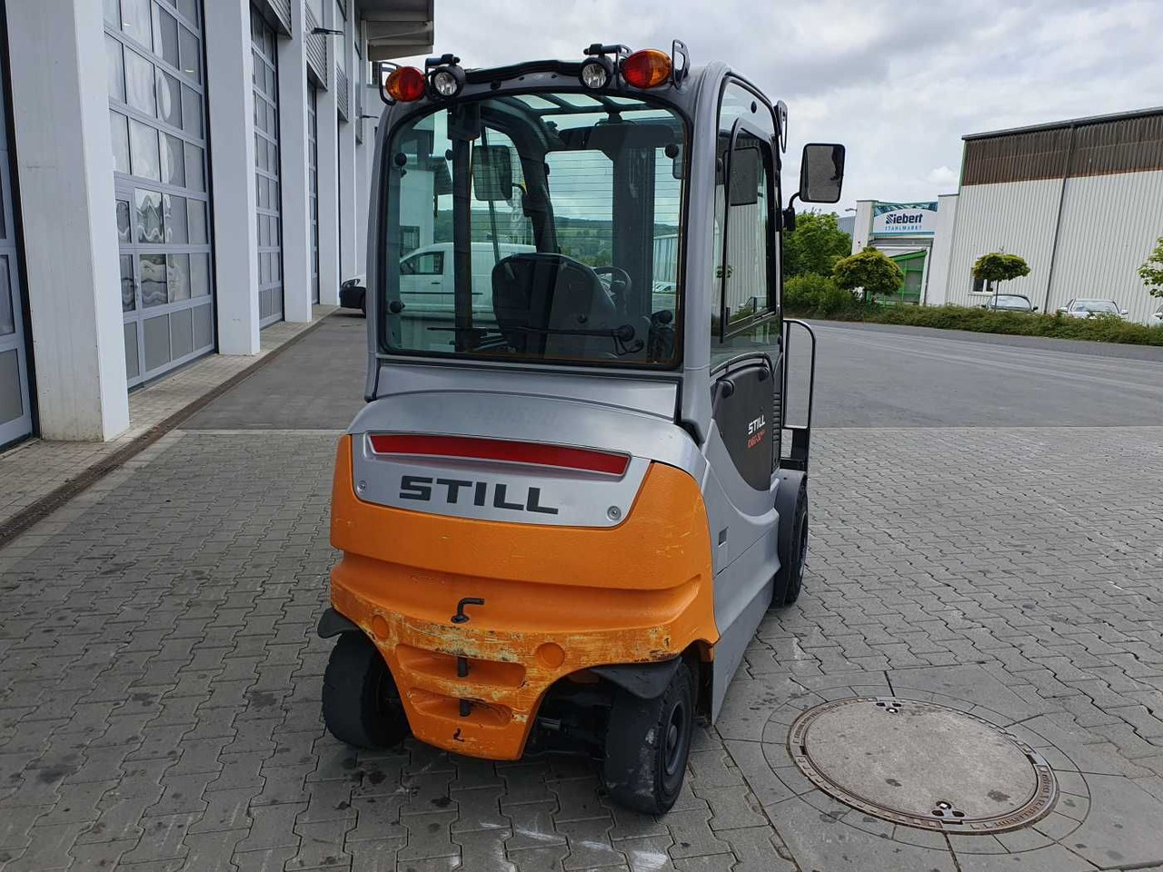 Still RX60-30L/600 - Triplex: 4.6m / SS / 9.311h - Empilhadeira elétrica: foto 5 Still RX60-30L/600 - Triplex: 4.6m / SS / 9.311h - Empilhadeira elétrica: foto 5