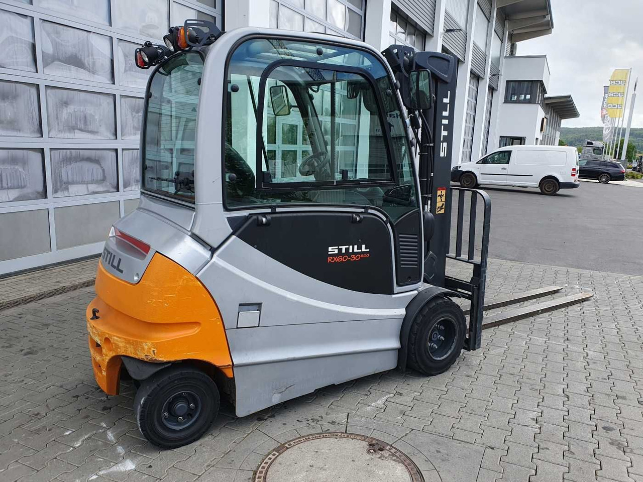 Still RX60-30L/600 - Triplex: 4.6m / SS / 9.311h - Empilhadeira elétrica: foto 4 Still RX60-30L/600 - Triplex: 4.6m / SS / 9.311h - Empilhadeira elétrica: foto 4