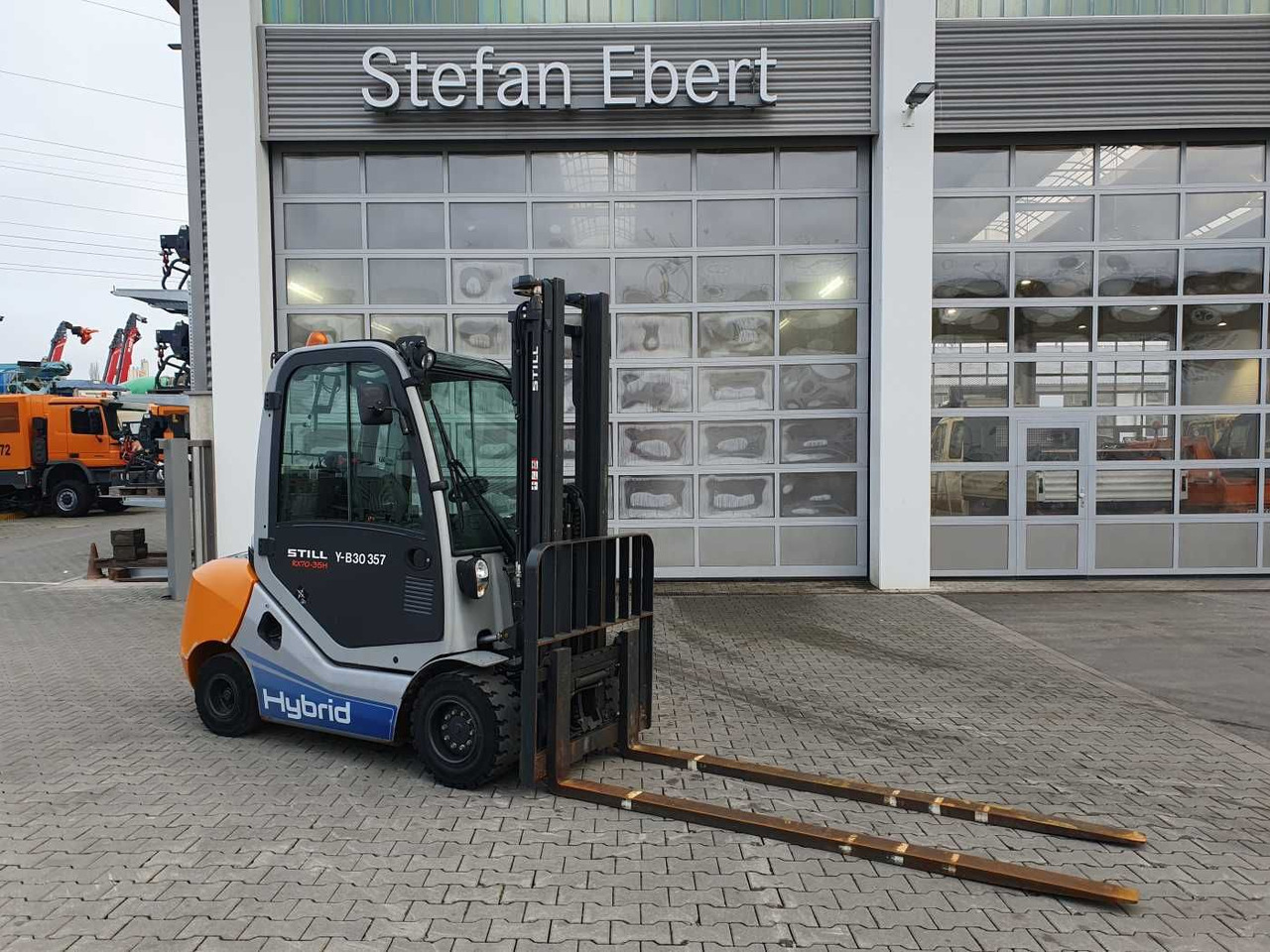 Still RX70-35 / Duplex: 3.50m / nur 2.470h! / SS - Empilhadeira a diesel: foto 1 Still RX70-35 / Duplex: 3.50m / nur 2.470h! / SS - Empilhadeira a diesel: foto 1