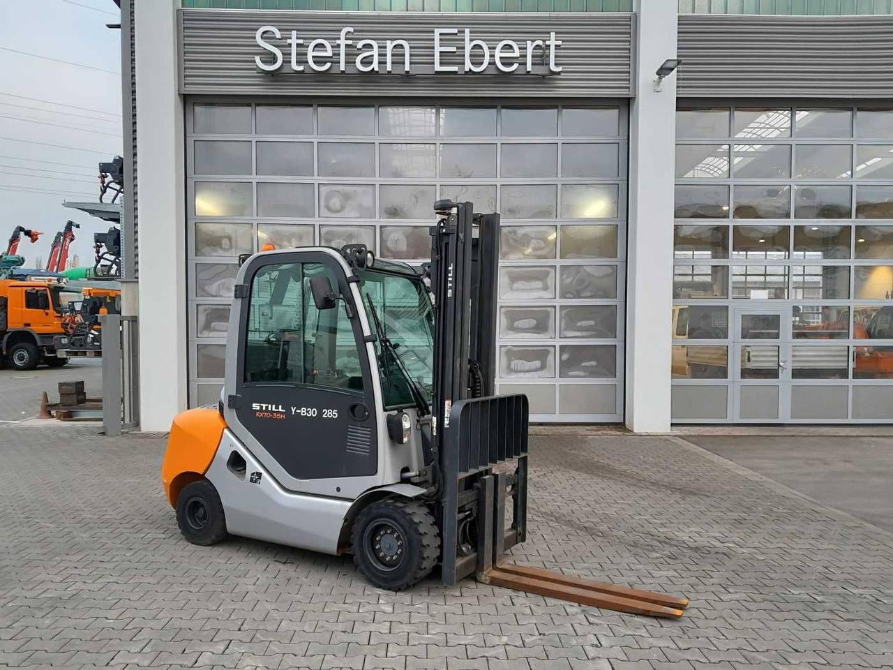 Still RX70-35 / Duplex: 3.50m / nur 626h! / SS - Empilhadeira a diesel: foto 1 Still RX70-35 / Duplex: 3.50m / nur 626h! / SS - Empilhadeira a diesel: foto 1