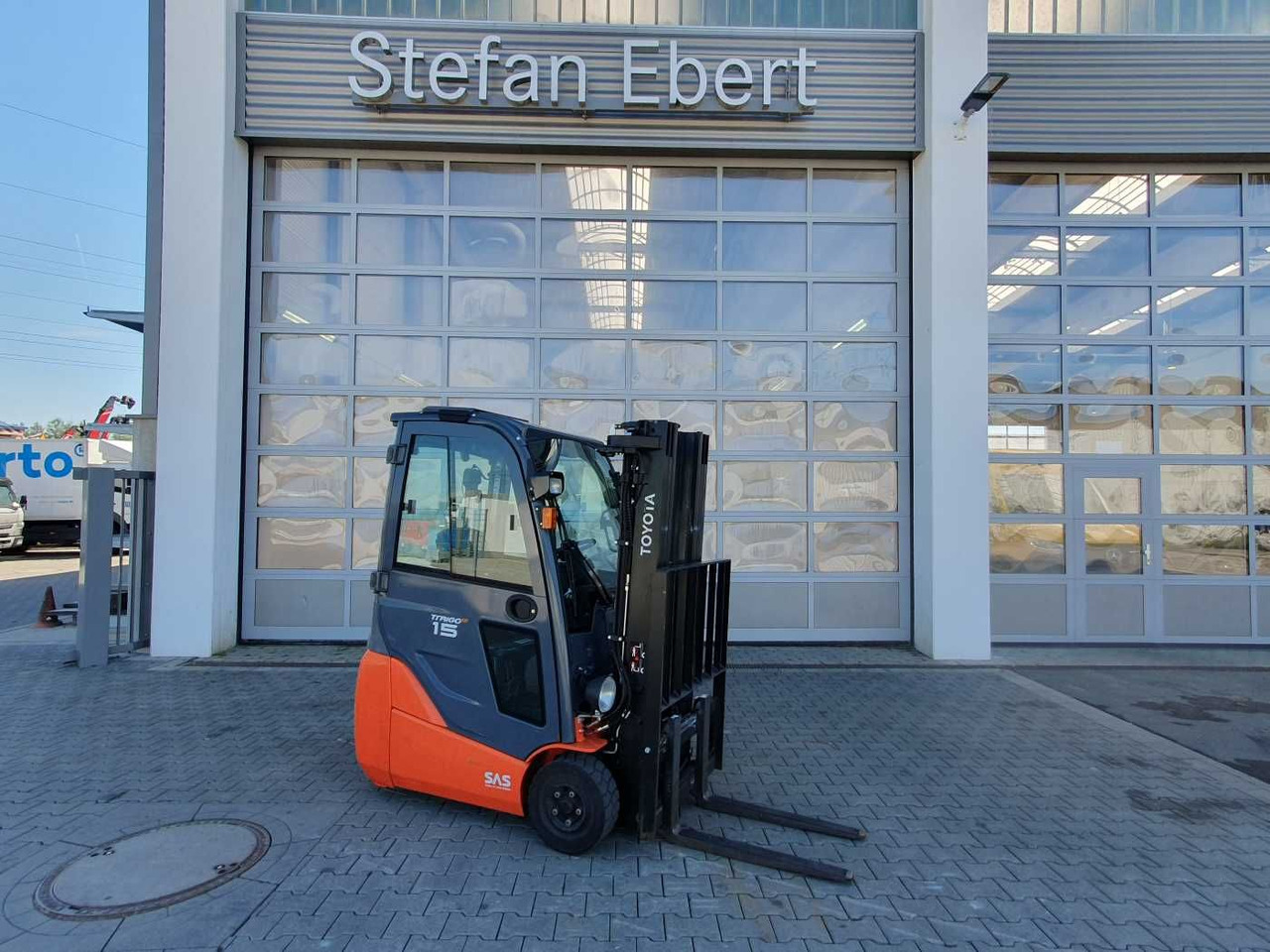 Toyota 8FBET15 / Triplex: 4.30m / nur 3.489h! / 2022 - Empilhadeira elétrica: foto 1 Toyota 8FBET15 / Triplex: 4.30m / nur 3.489h! / 2022 - Empilhadeira elétrica: foto 1