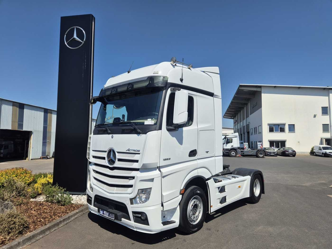 Tractor Mercedes-Benz Actros 1853 LS BigSpace Retarder Standklima HPEB: foto 1