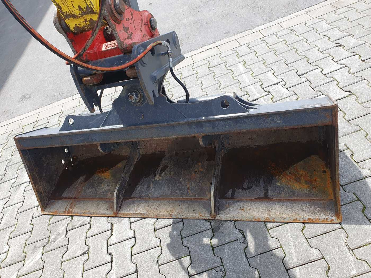 Mini escavadeira Wacker 8003 / MS08 / nur 4.035h / 2014 / Löffelpaket: foto 8