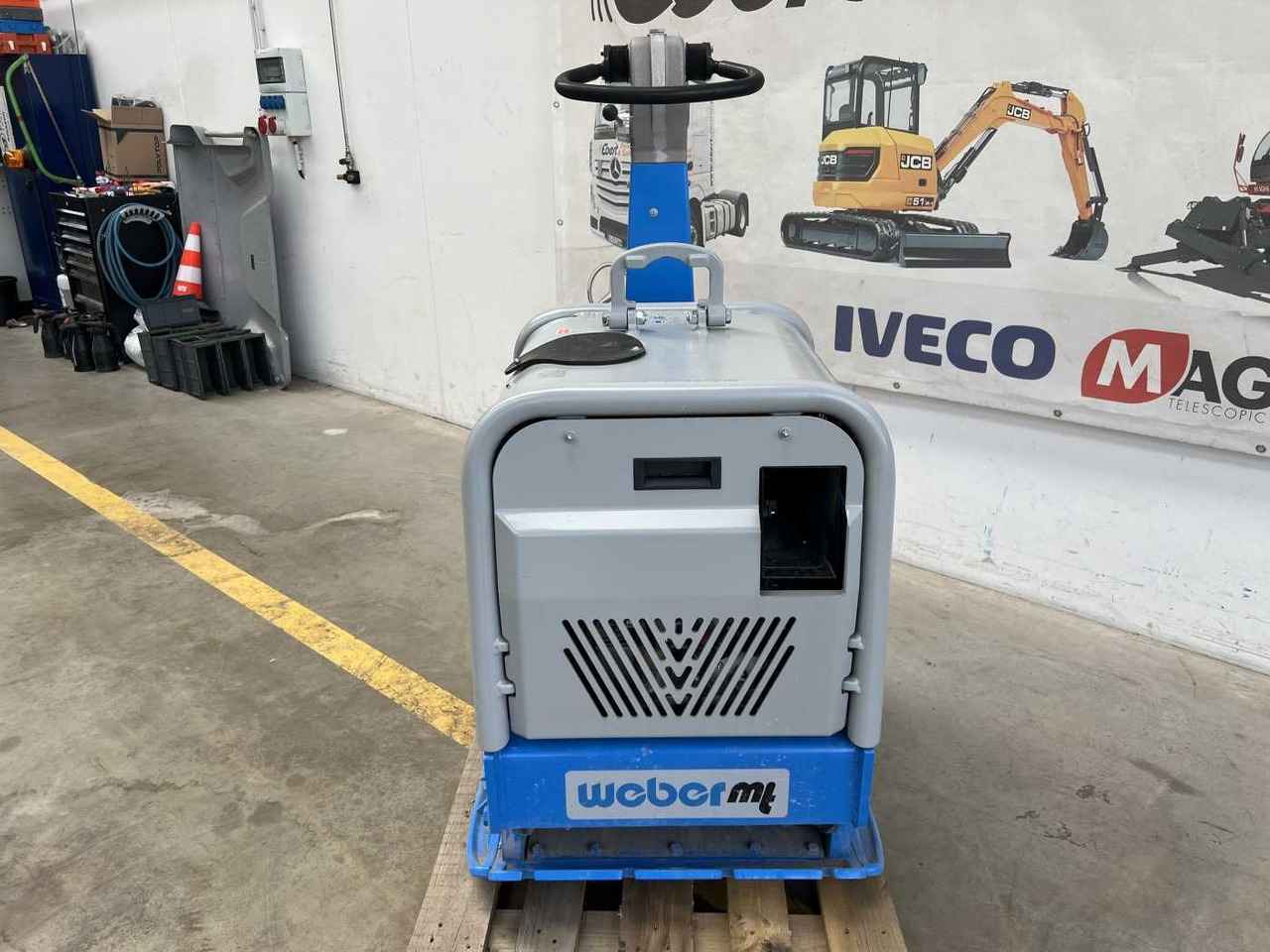 Placas vibratórias Weber CR 9 Hatz-Diesel / 736kg / E-Start / DEMO: foto 9 Placas vibratórias Weber CR 9 Hatz-Diesel / 736kg / E-Start / DEMO: foto 9