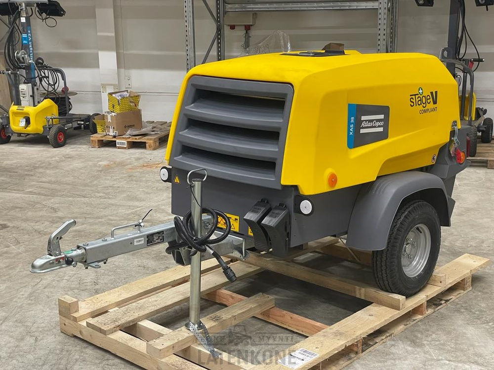 Atlas Copco XAS 38 StV Vaunukompressori UUSI - Compressor de ar: foto 2 Atlas Copco XAS 38 StV Vaunukompressori UUSI - Compressor de ar: foto 2