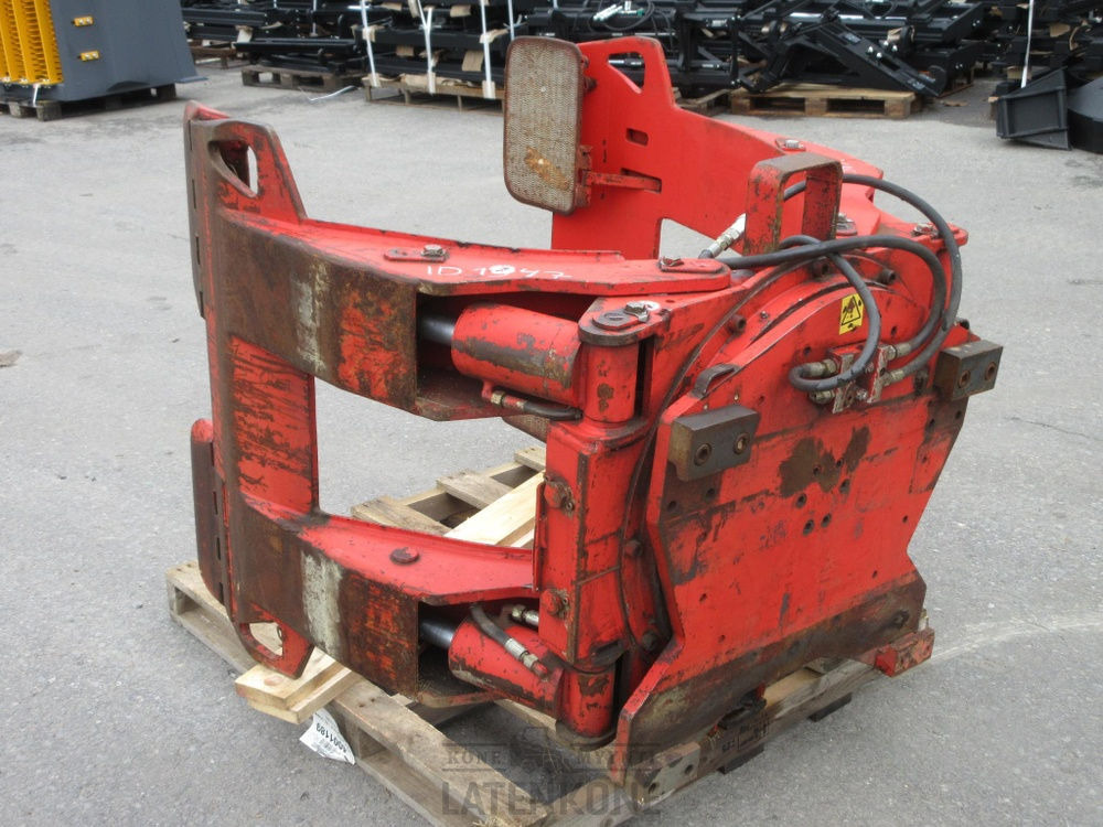 Auramo RA-250N Trukin rullapihti - Grampo de Máquina de construção: foto 5 Auramo RA-250N Trukin rullapihti - Grampo de Máquina de construção: foto 5