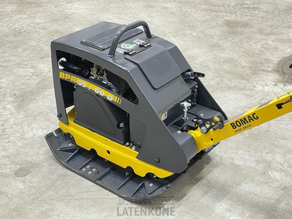 Placas vibratórias Bomag BPR35/60DE tärylätkä renkailla: foto 16