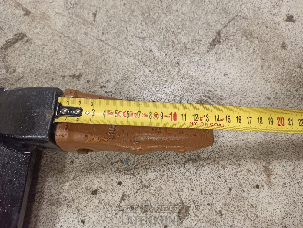 Balde de Máquina de construção Laten Kuokkakauha 600mm S45 kynsillä: foto 12