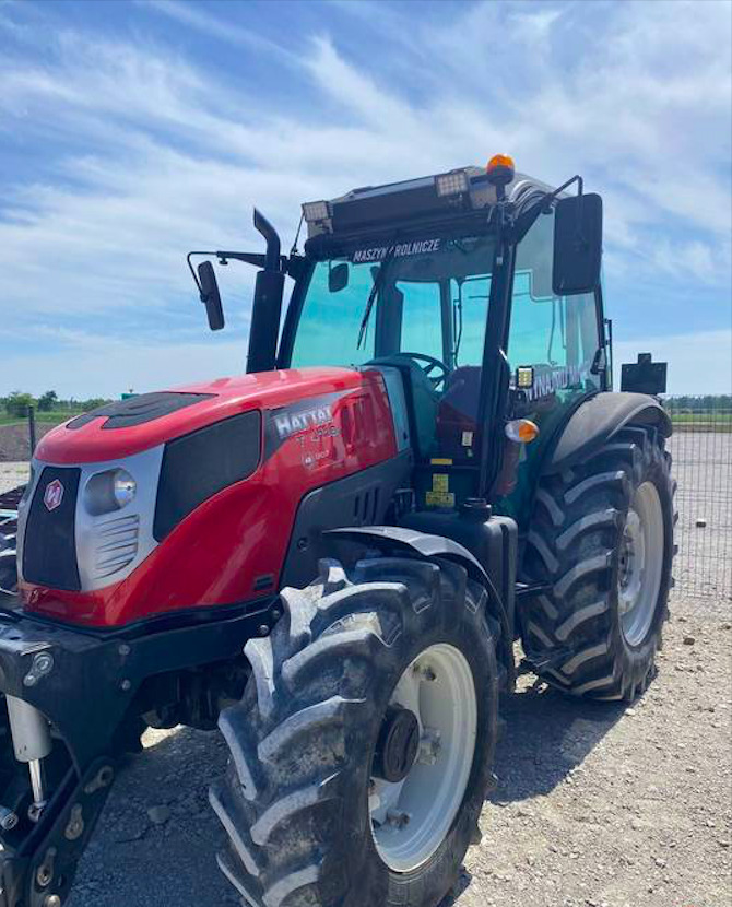 Ciągnik Hattat 4110 - Trator: foto 3 Ciągnik Hattat 4110 - Trator: foto 3