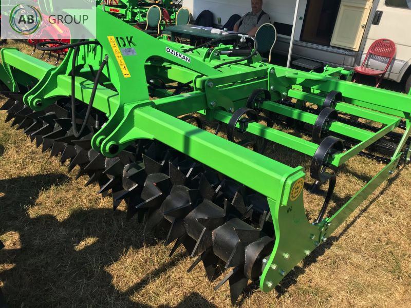 Dziekan Herkulex Lux cultivator 3m AMHL30F2K3Z2 - Cultivador: foto 1 Dziekan Herkulex Lux cultivator 3m AMHL30F2K3Z2 - Cultivador: foto 1