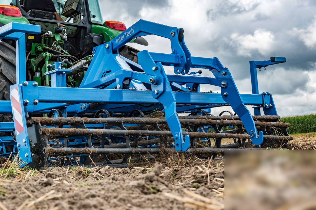 Inter-Tech cultivating and sowing unit 2.7m BAU01 - Cultivador: foto 2 Inter-Tech cultivating and sowing unit 2.7m BAU01 - Cultivador: foto 2