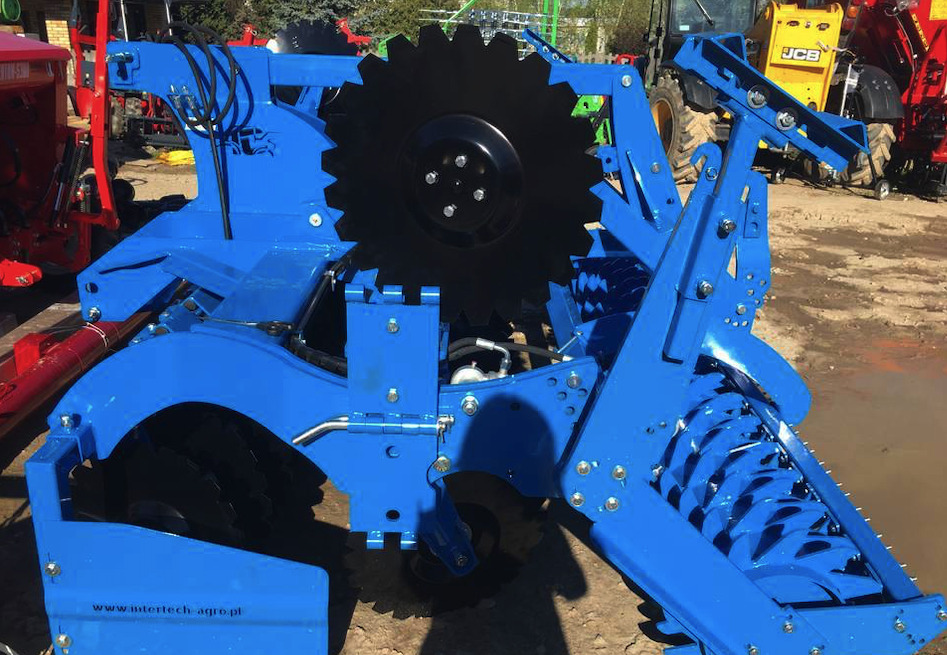 Inter-tech disc cultivator BAT02, 3,0 m - Grades de discos: foto 2 Inter-tech disc cultivator BAT02, 3,0 m - Grades de discos: foto 2