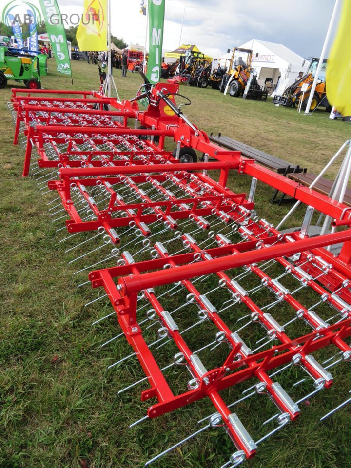 Jar-Met weeder harrow 9 m - Grade de dentes flexíveis: foto 1 Jar-Met weeder harrow 9 m - Grade de dentes flexíveis: foto 1