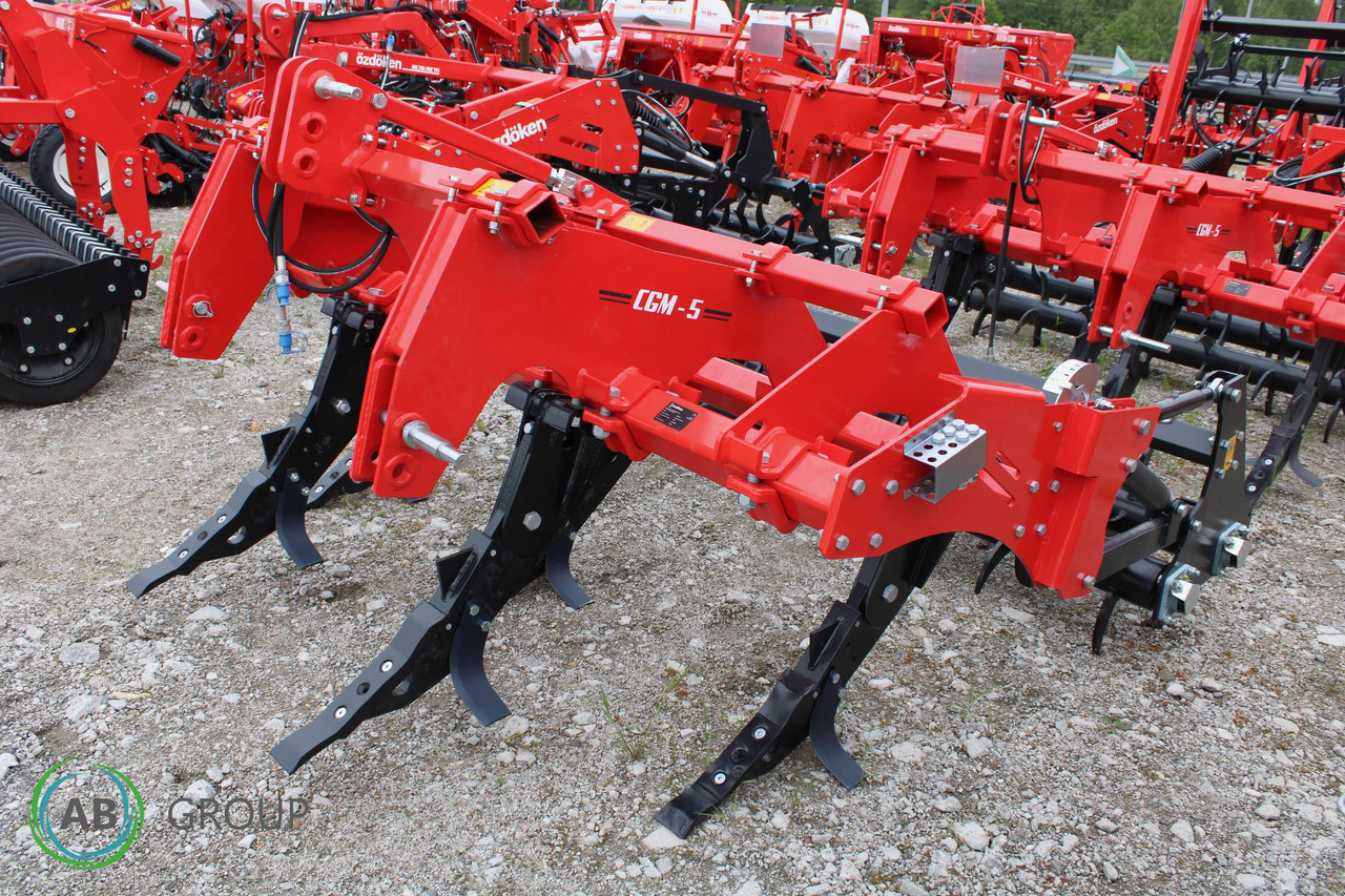 Ozdoken CGM-5 chisel plow - Subsolador: foto 2 Ozdoken CGM-5 chisel plow - Subsolador: foto 2