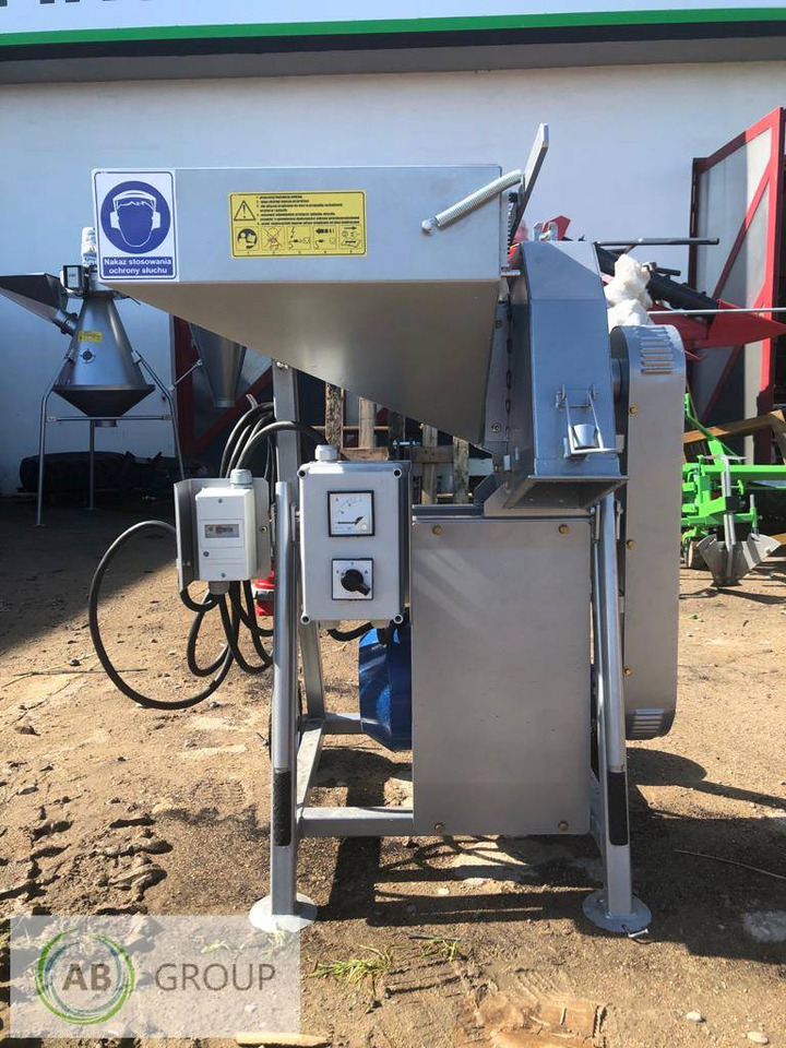 POM Augustów grain shredder H115/1 - Equipamento de pós-colheita: foto 1 POM Augustów grain shredder H115/1 - Equipamento de pós-colheita: foto 1