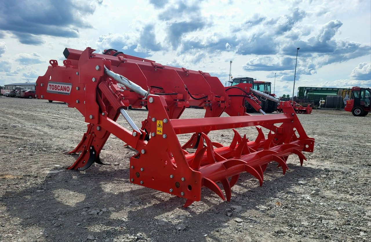 Toscano chisel plow IPST-5 - Demo sale - Subsolador: foto 1 Toscano chisel plow IPST-5 - Demo sale - Subsolador: foto 1