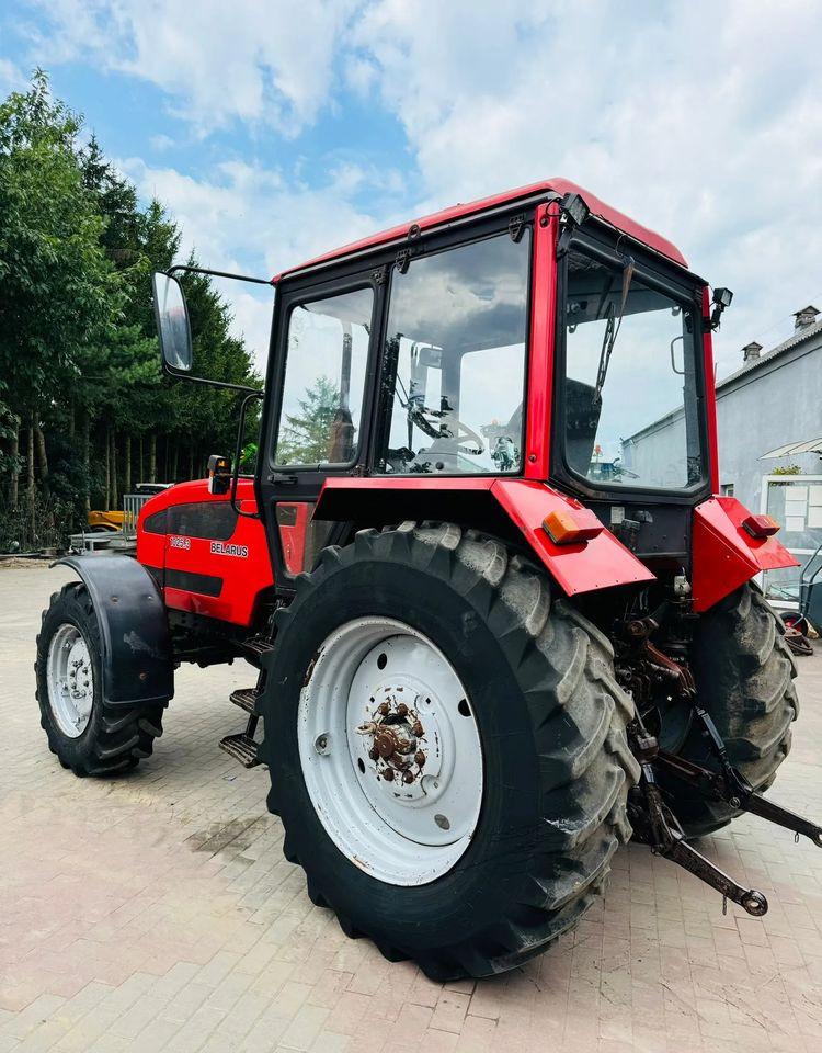 Belarus 1025.3 - Trator: foto 2 Belarus 1025.3 - Trator: foto 2