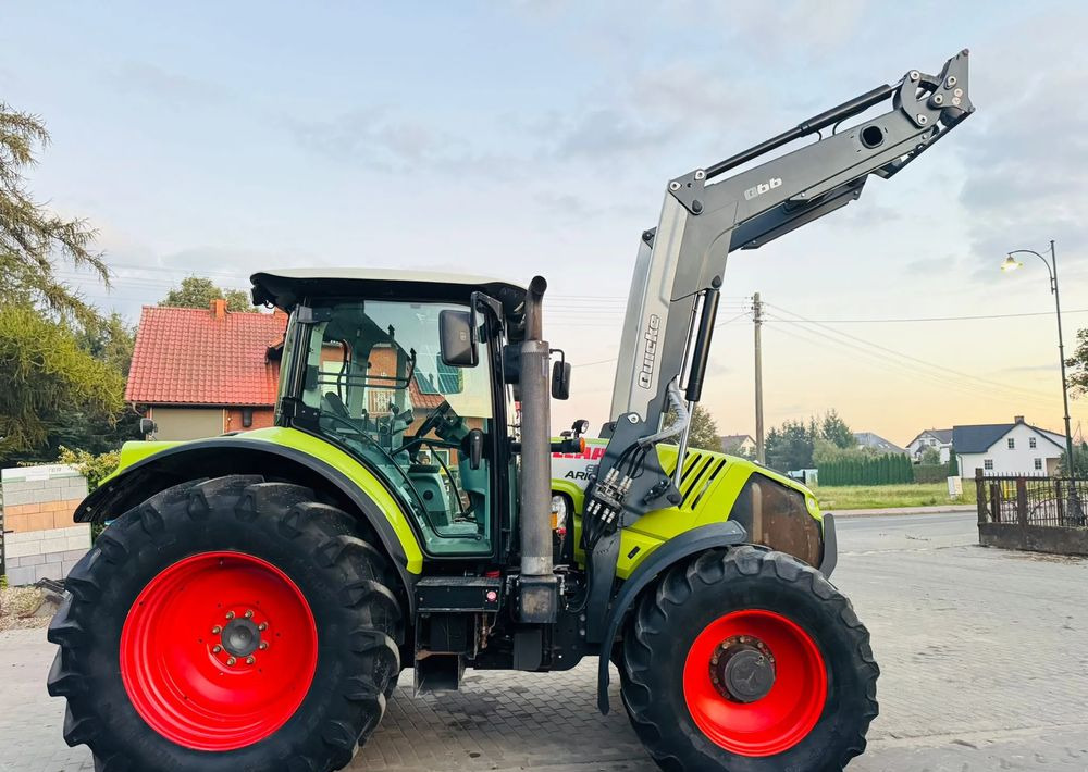 Claas ARION 620 - Trator: foto 4 Claas ARION 620 - Trator: foto 4