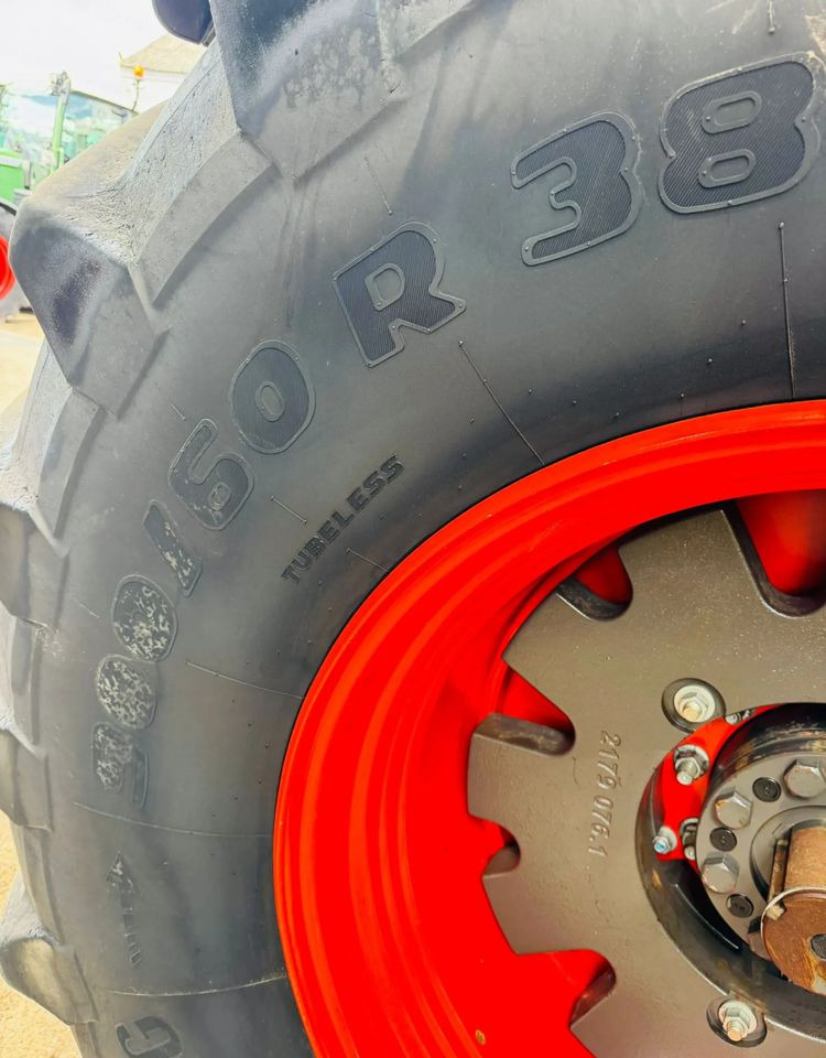 Claas Axion 850 - Trator: foto 4 Claas Axion 850 - Trator: foto 4