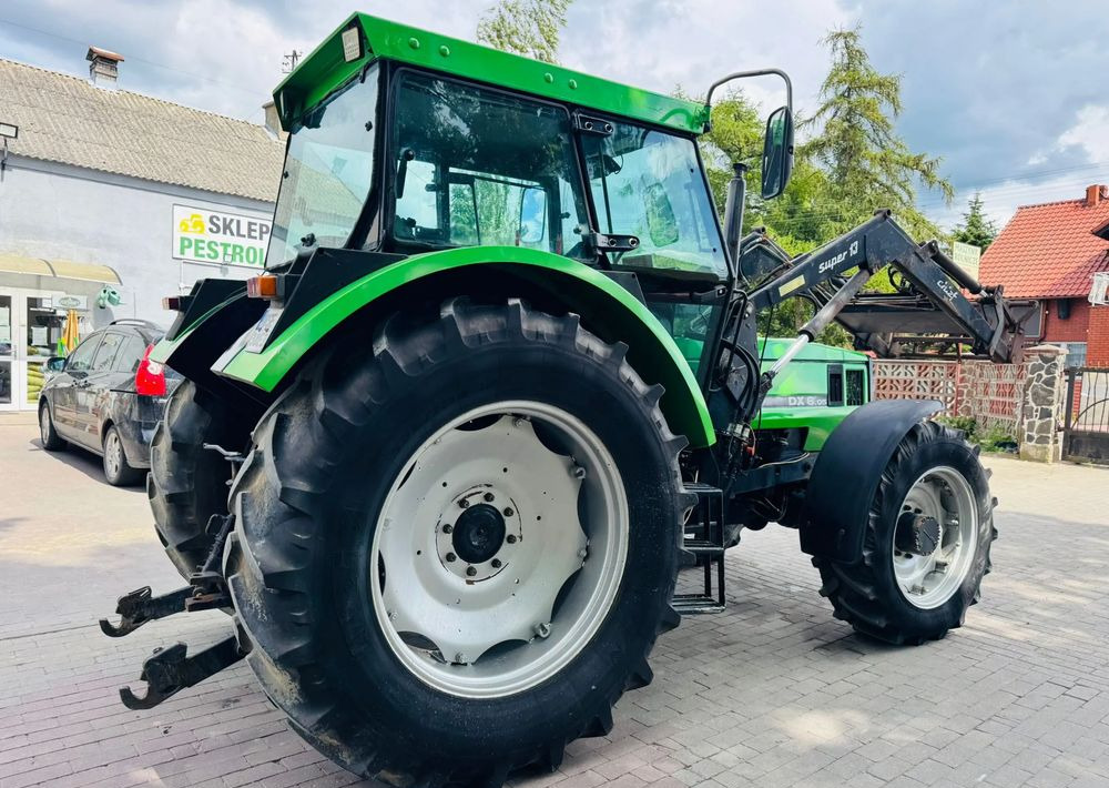 Deutz-Fahr DX 6.05 - Trator: foto 5 Deutz-Fahr DX 6.05 - Trator: foto 5