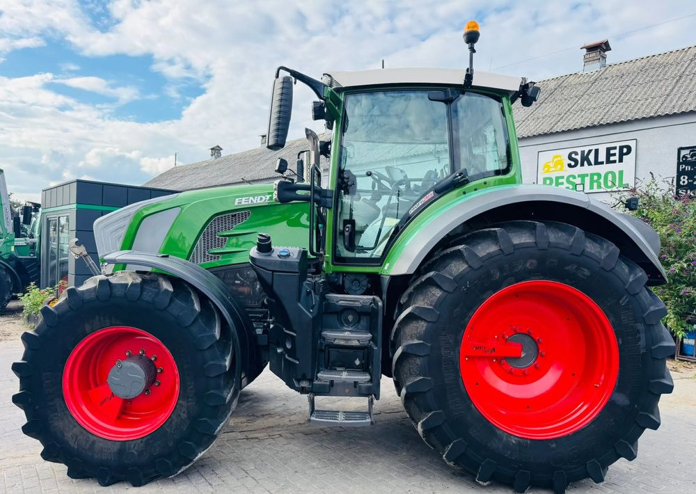 Fendt 828 Vario Profi Plus - Trator: foto 5 Fendt 828 Vario Profi Plus - Trator: foto 5