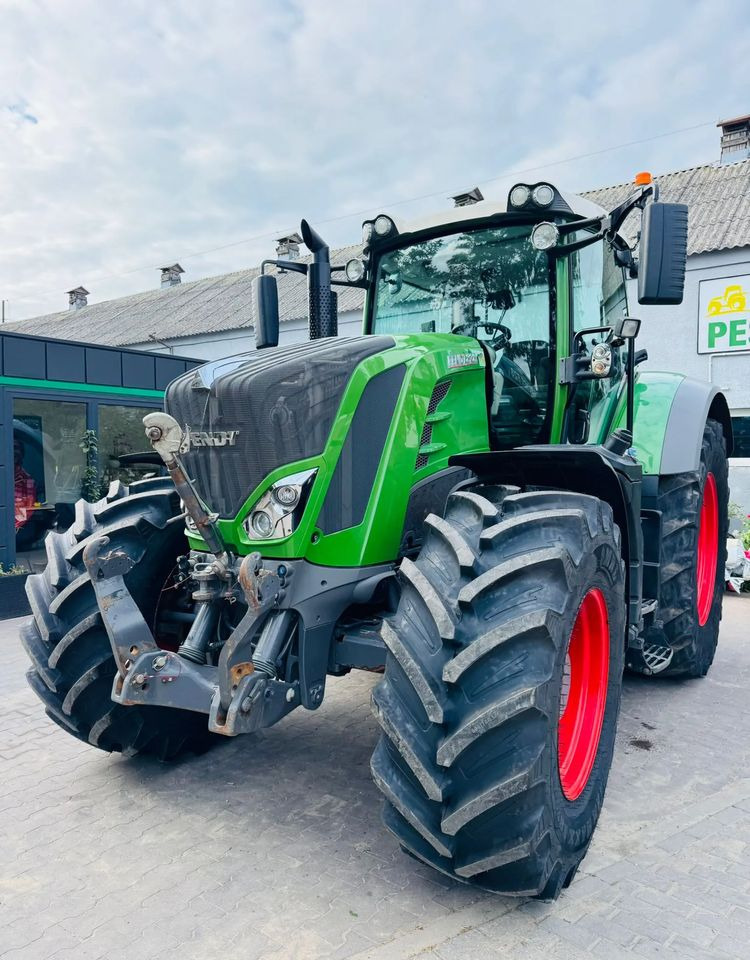 Trator Fendt 828 Vario Profi Plus: foto 9