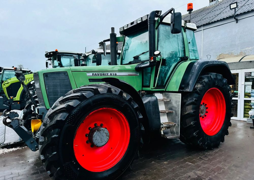Fendt Favorit 818 - Trator: foto 4 Fendt Favorit 818 - Trator: foto 4