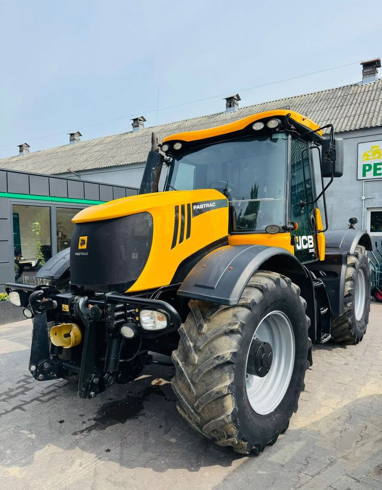 Locação de  JCB FASTRAC 3230 JCB FASTRAC 3230: foto 10