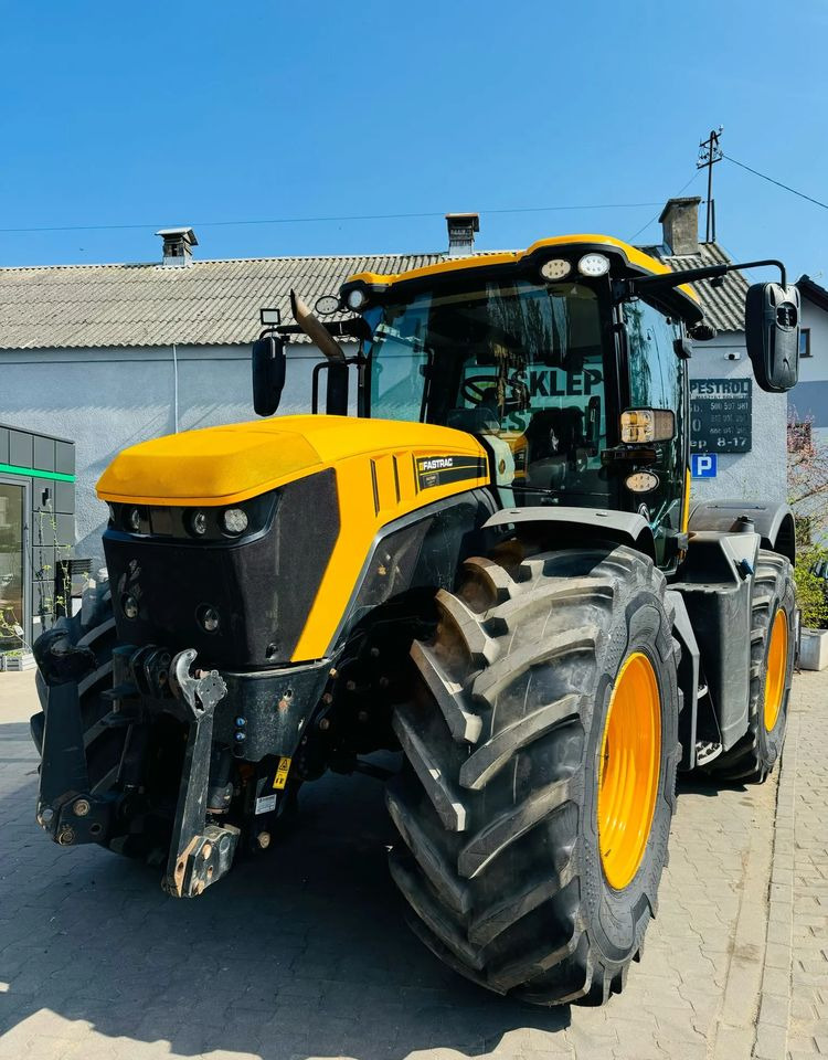 JCB Fastrac 4220 - Trator: foto 3 JCB Fastrac 4220 - Trator: foto 3