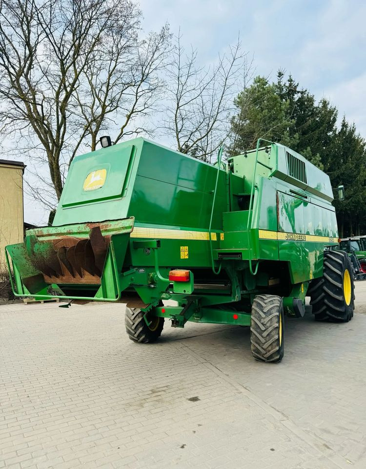 Ceifeira debulhadora John Deere 2254: foto 12